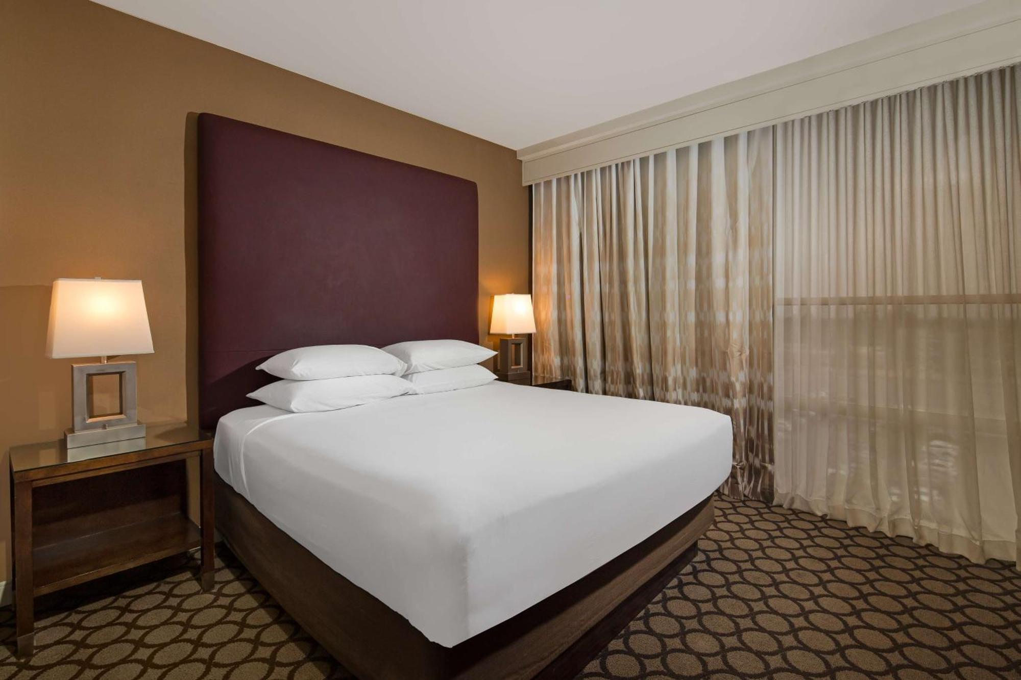 Hyatt Regency Orange County Hotel Garden Grove Exterior photo